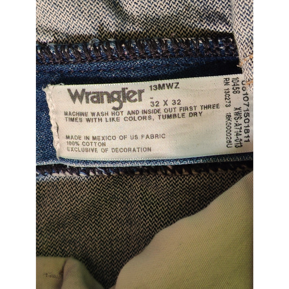 Wrangler 13MWZ  32x32 - Picture 4 of 8